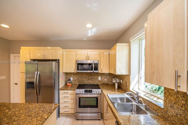 9520 E Broadview Drive, Bay Harbor Islands, FL 33154