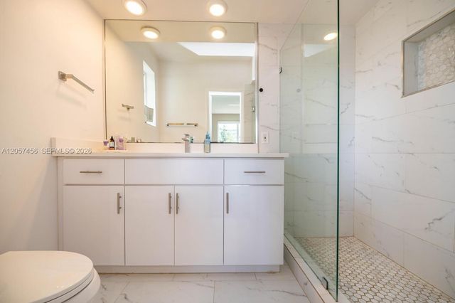 9520 E Broadview Drive, Bay Harbor Islands, FL 33154
