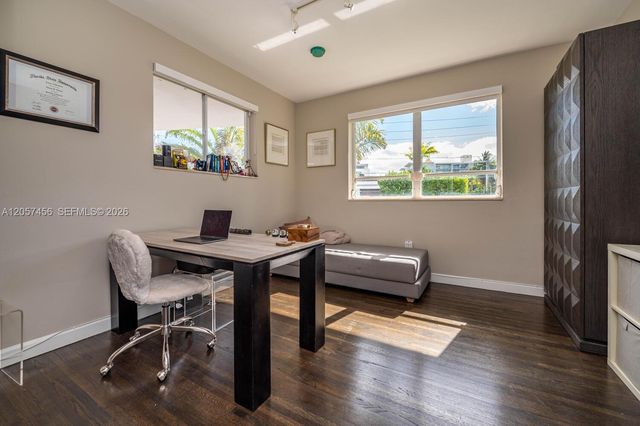 9520 E Broadview Drive, Bay Harbor Islands, FL 33154