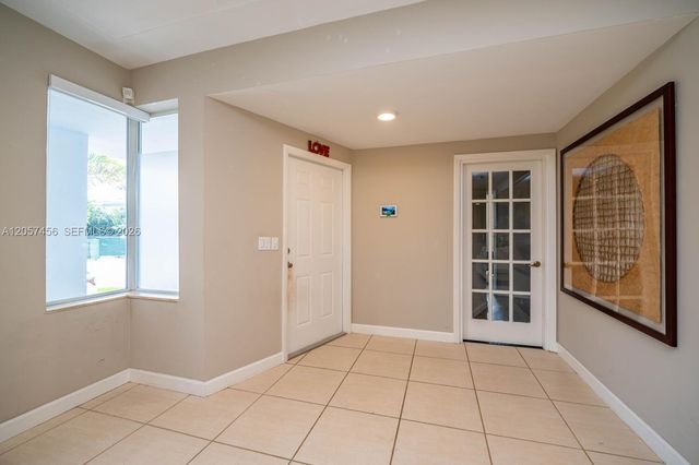 9520 E Broadview Drive, Bay Harbor Islands, FL 33154