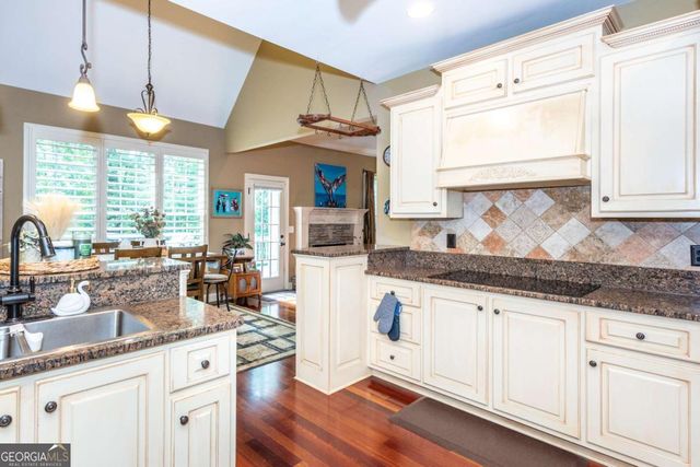 80 White Tail Ridge Road, Jasper, GA 30143