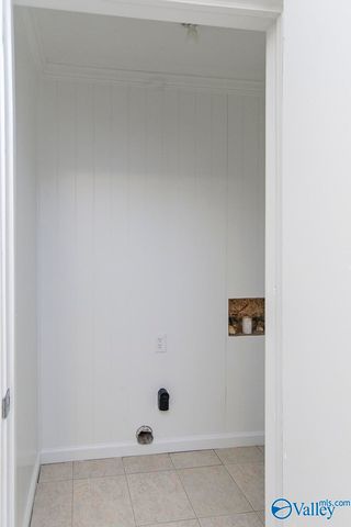 1205 8th Avenue SE, Decatur, AL 35601