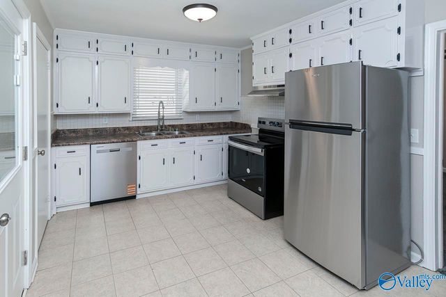 1205 8th Avenue SE, Decatur, AL 35601