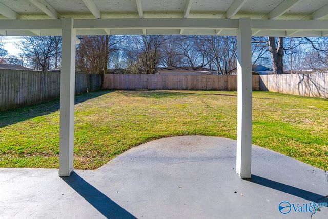 1205 8th Avenue SE, Decatur, AL 35601