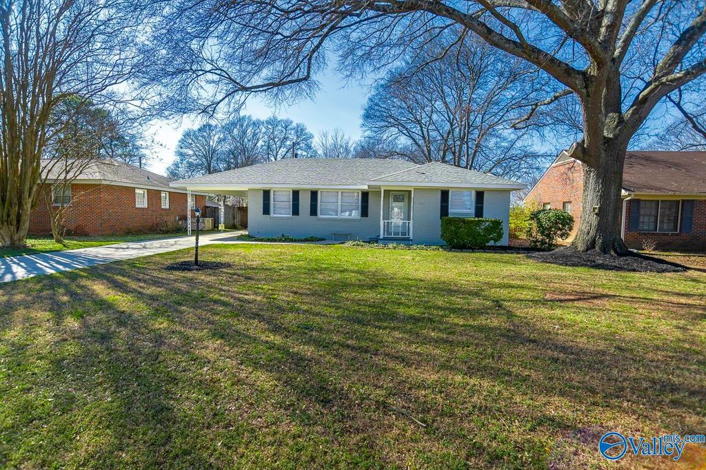 1205 8th Avenue SE, Decatur, AL 35601