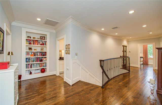 4319 Phil Street, Bellaire, TX 77401