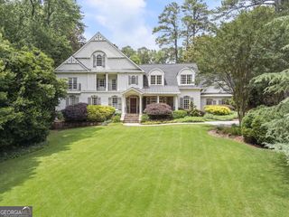 5290 London Drive, Atlanta, GA 30327