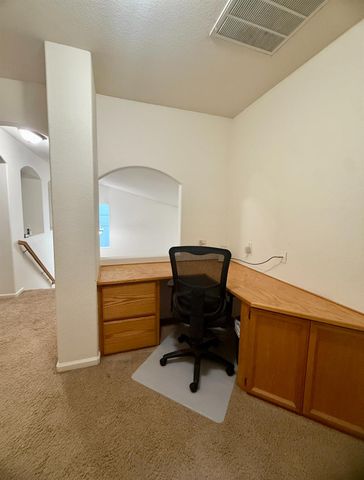 2160 Mabry Dr, Sacramento, CA 95835