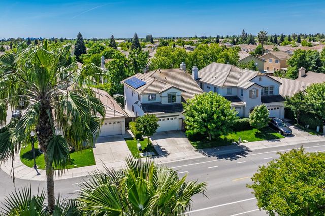 2160 Mabry Dr, Sacramento, CA 95835
