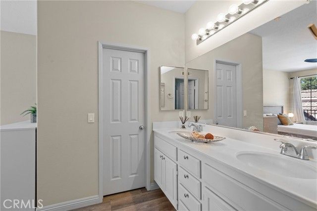 311 Falcon Creek, Irvine, CA 92618