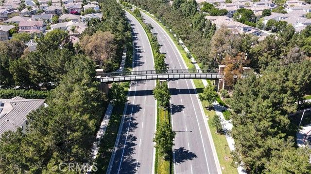 311 Falcon Creek, Irvine, CA 92618