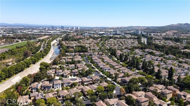 311 Falcon Creek, Irvine, CA 92618