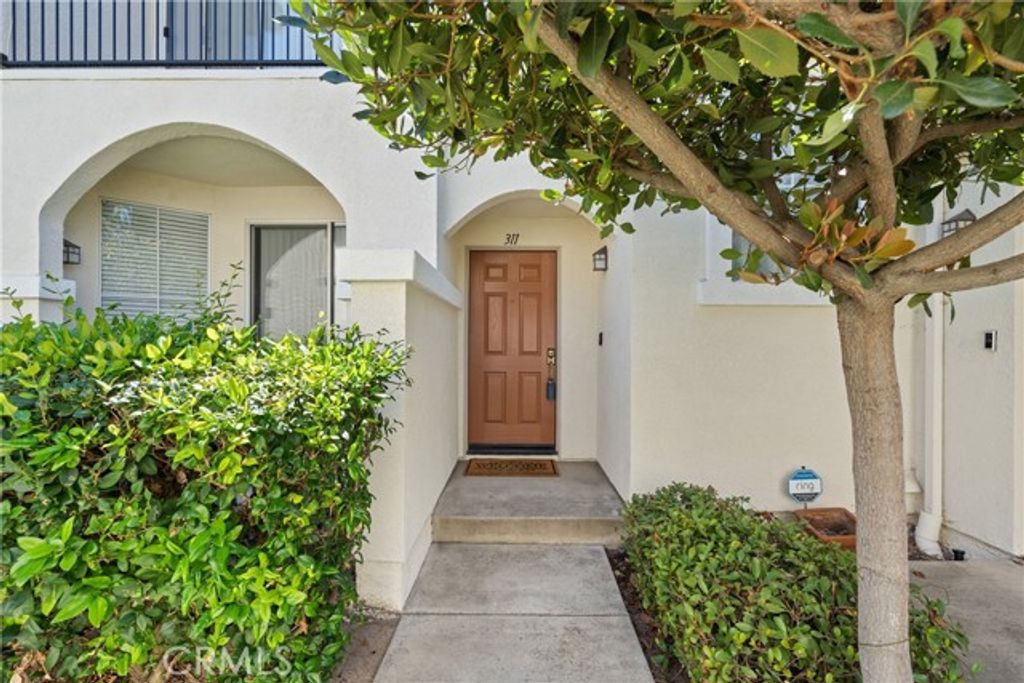 311 Falcon Creek, Irvine, CA 92618