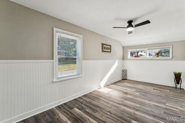 190 N New Florissant Road, Florissant, MO 63031