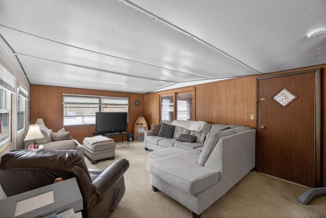 1139A S BUTTERCUP COURT, Friendship, WI 53934