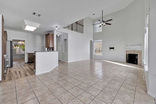 136 Brook Shire, Cibolo, TX 78108