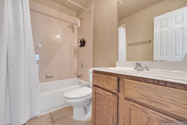 136 Brook Shire, Cibolo, TX 78108
