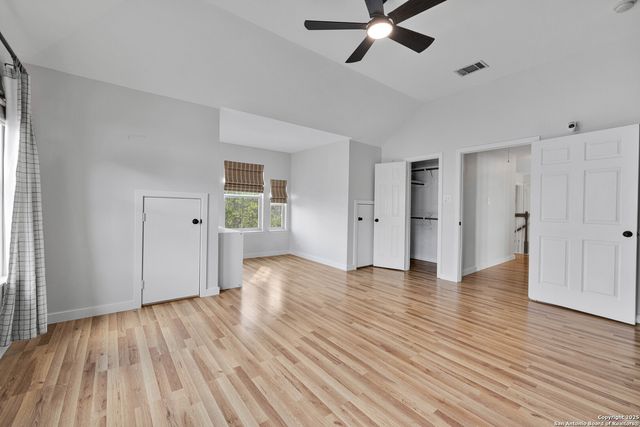 136 Brook Shire, Cibolo, TX 78108