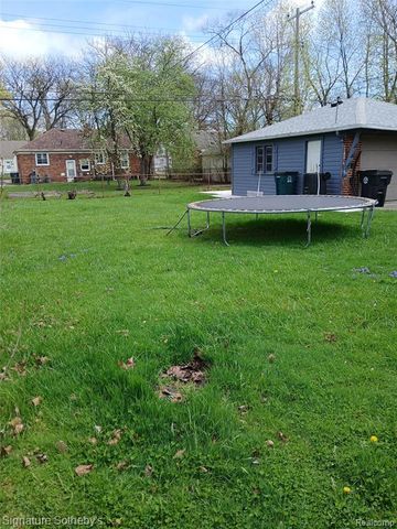 24670 Gardner Street, Oak Park, MI 48237