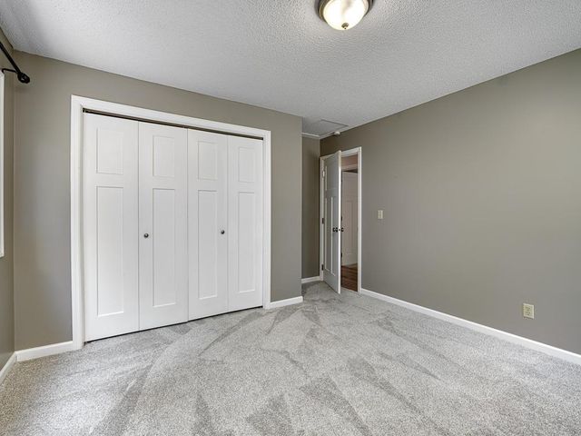 270 River Woods Lane, Burnsville, MN 55337