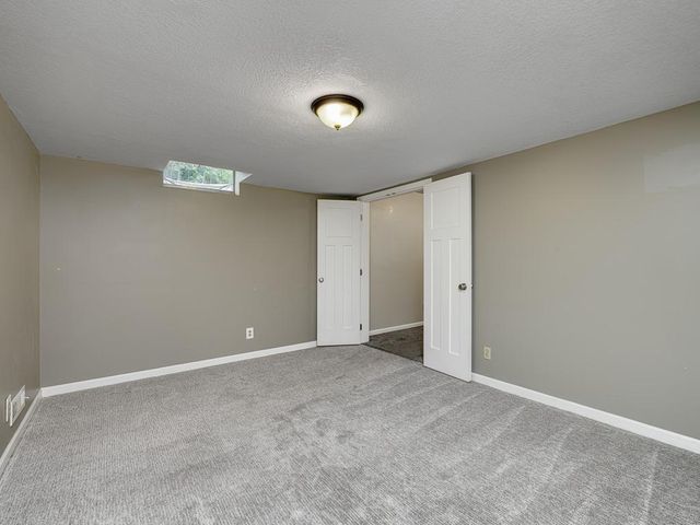 270 River Woods Lane, Burnsville, MN 55337