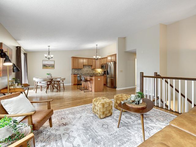 270 River Woods Lane, Burnsville, MN 55337