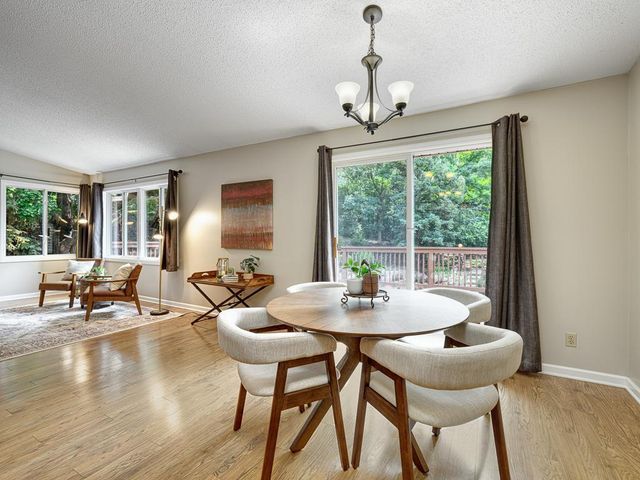 270 River Woods Lane, Burnsville, MN 55337