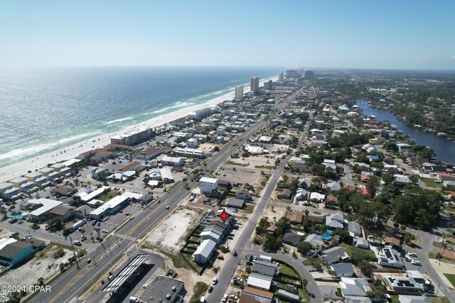 8015 Beach Drive, Panama City, FL 32408