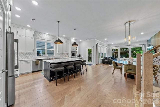 1233 Drummond Avenue, Charlotte, NC 28205