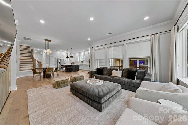 1233 Drummond Avenue, Charlotte, NC 28205