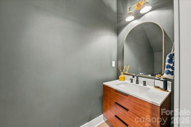 1233 Drummond Avenue, Charlotte, NC 28205