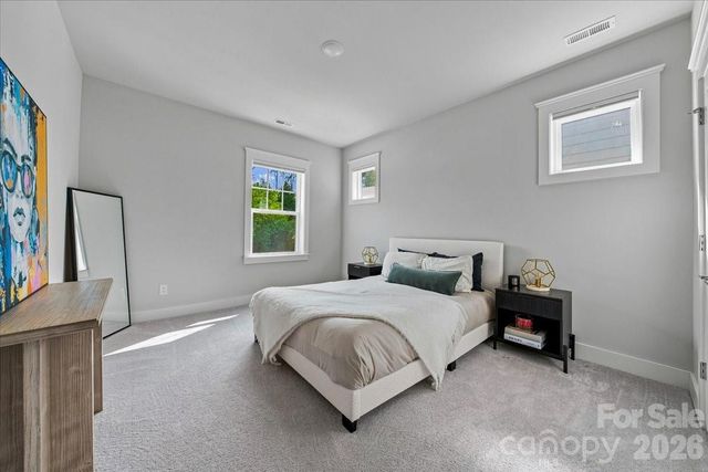 1233 Drummond Avenue, Charlotte, NC 28205