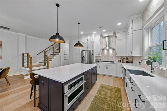 1233 Drummond Avenue, Charlotte, NC 28205