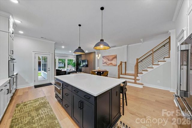 1233 Drummond Avenue, Charlotte, NC 28205