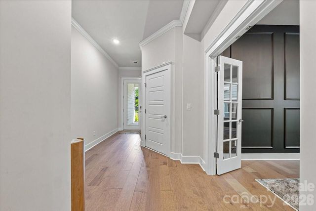 1233 Drummond Avenue, Charlotte, NC 28205