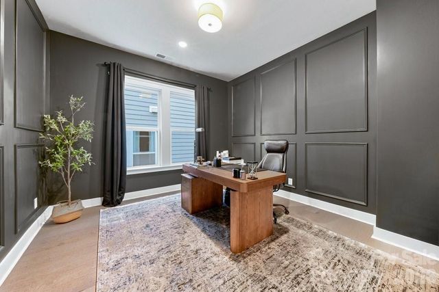1233 Drummond Avenue, Charlotte, NC 28205