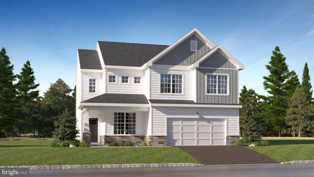 9 RED BARN LN, Bordentown, NJ 08505