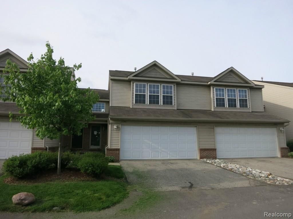 17501 Gateway Circle, Southfield, MI 48075