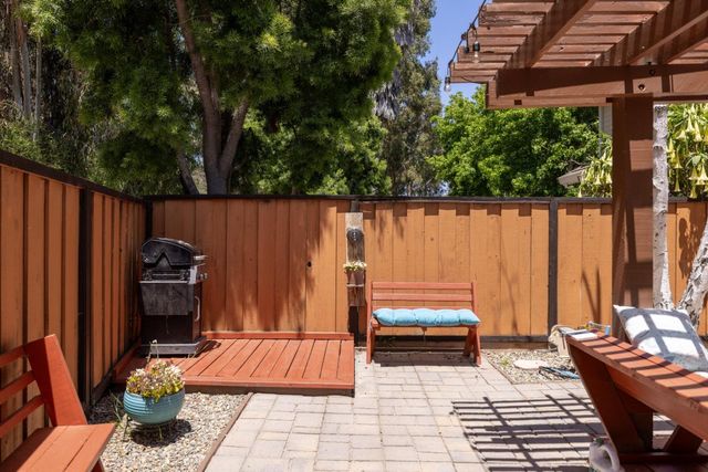 21012 Country Park Road, Salinas, CA 93908