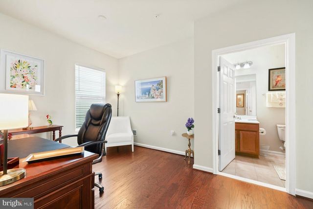 5934 AVERY POINT DR, Fredericksburg, VA 22406