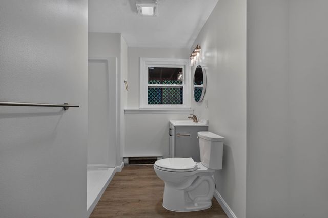 12 Sunnyside Drive, Durham, NH 03824