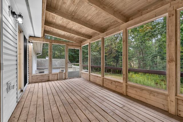 12 Sunnyside Drive, Durham, NH 03824