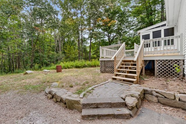 12 Sunnyside Drive, Durham, NH 03824