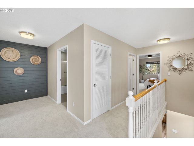 4607 Se SANDALWOOD St, Hillsboro, OR 97123