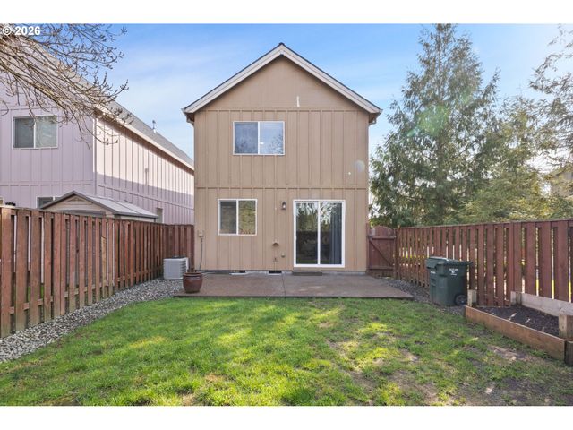 4607 Se SANDALWOOD St, Hillsboro, OR 97123