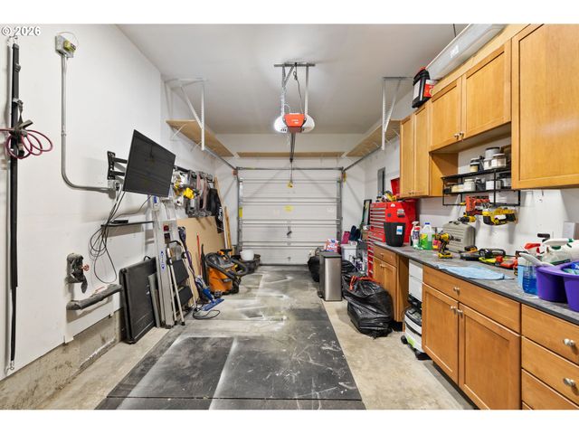 4607 Se SANDALWOOD St, Hillsboro, OR 97123