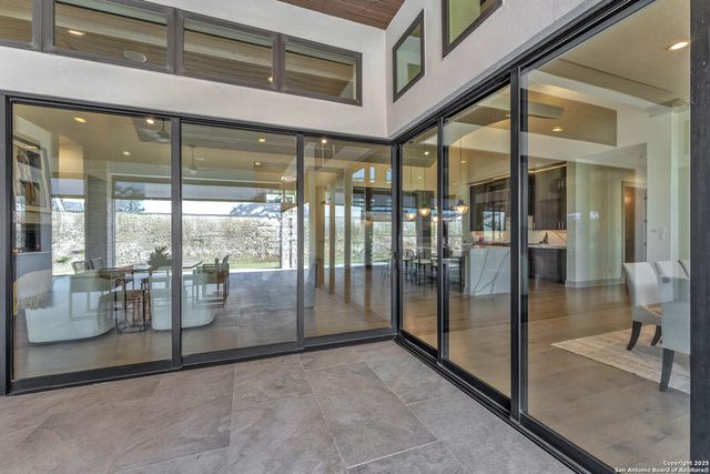 23011 Daniel Ridge, San Antonio, TX 78255