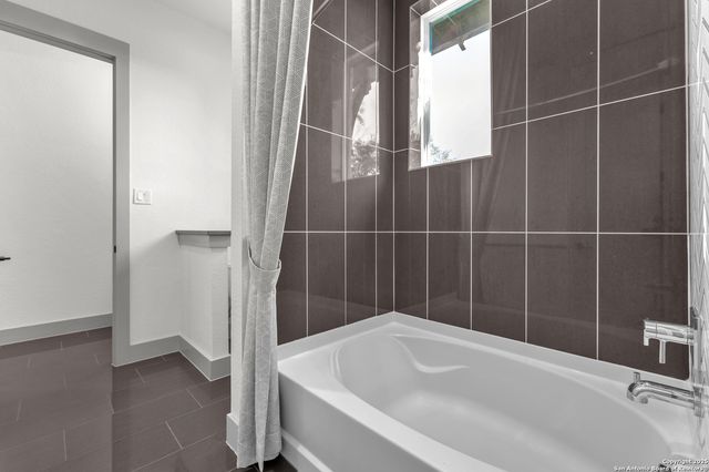 23011 Daniel Ridge, San Antonio, TX 78255