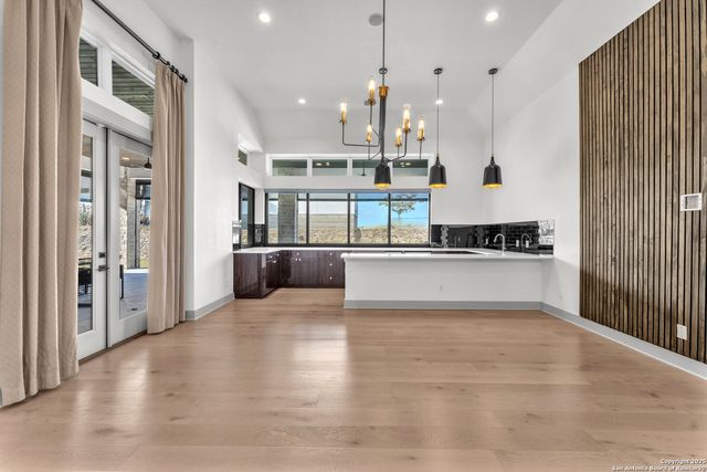 23011 Daniel Ridge, San Antonio, TX 78255