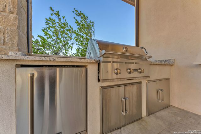 23011 Daniel Ridge, San Antonio, TX 78255